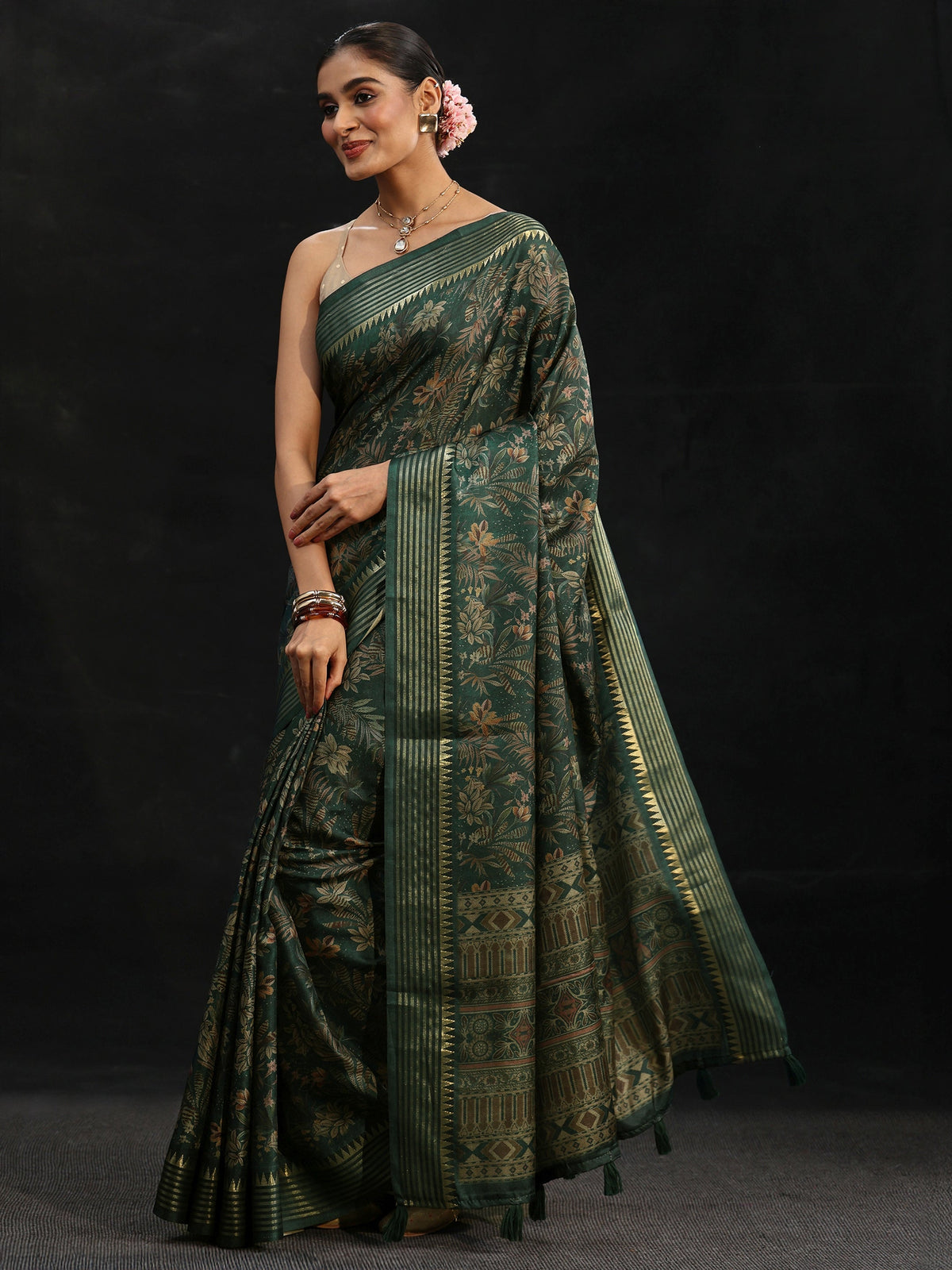 Green Floral Woven Design Silk Blend Saree