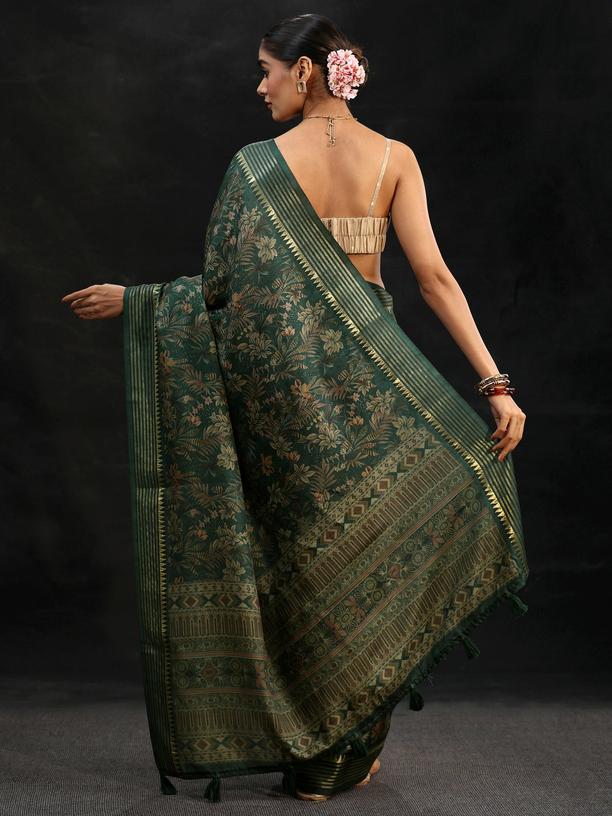 Green Floral Woven Design Silk Blend Saree