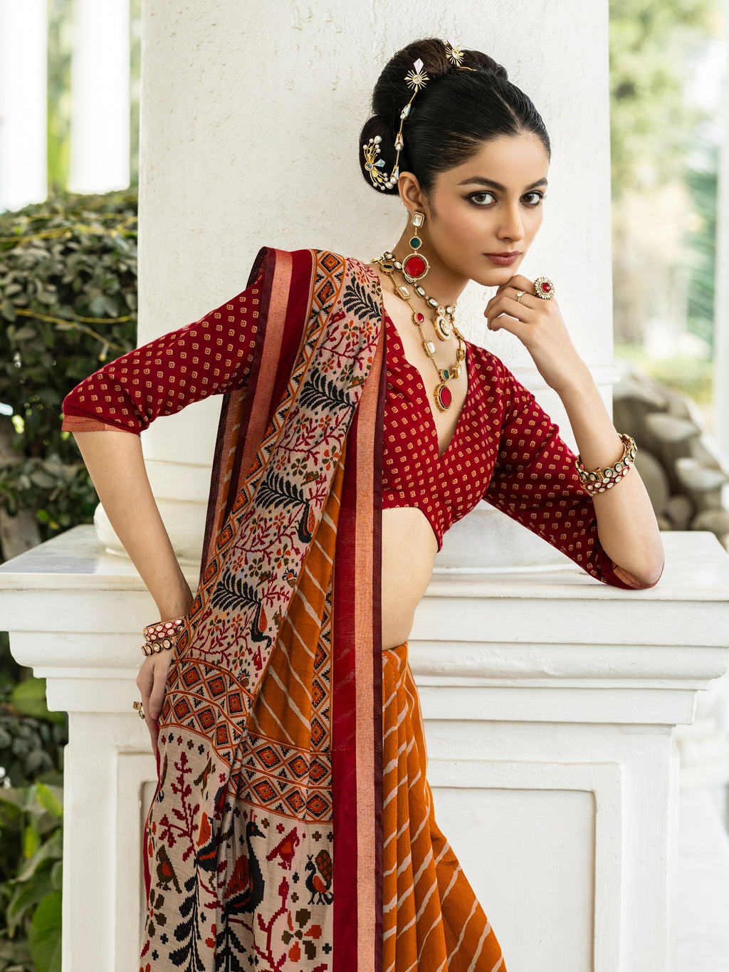 Mustard Leheriya Printed Cotton Blend Saree With Unstitched Blouse Piece