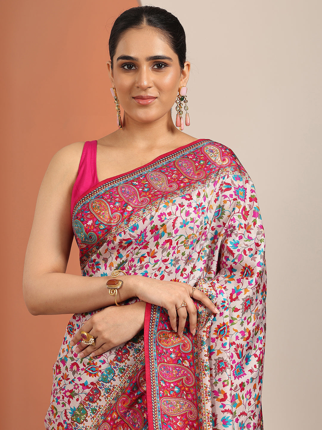 Multi Printed Silk Blend Saree With Unstitched Blouse Piece