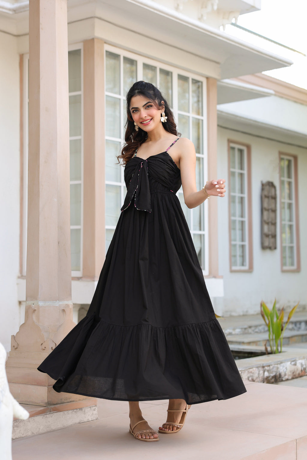 Sweetheart Neck Fit & Flared Ethnic Dresses
