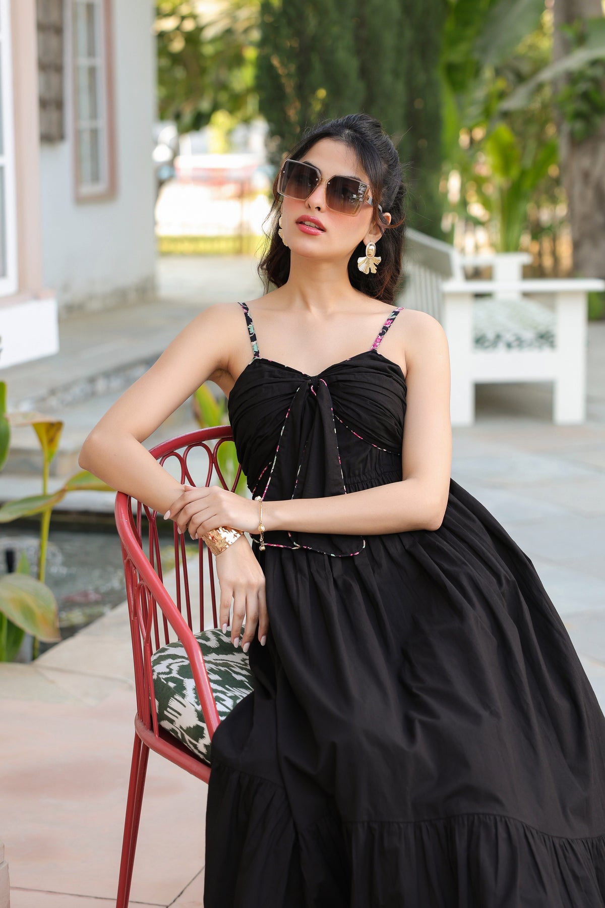 Sweetheart Neck Fit & Flared Ethnic Dresses