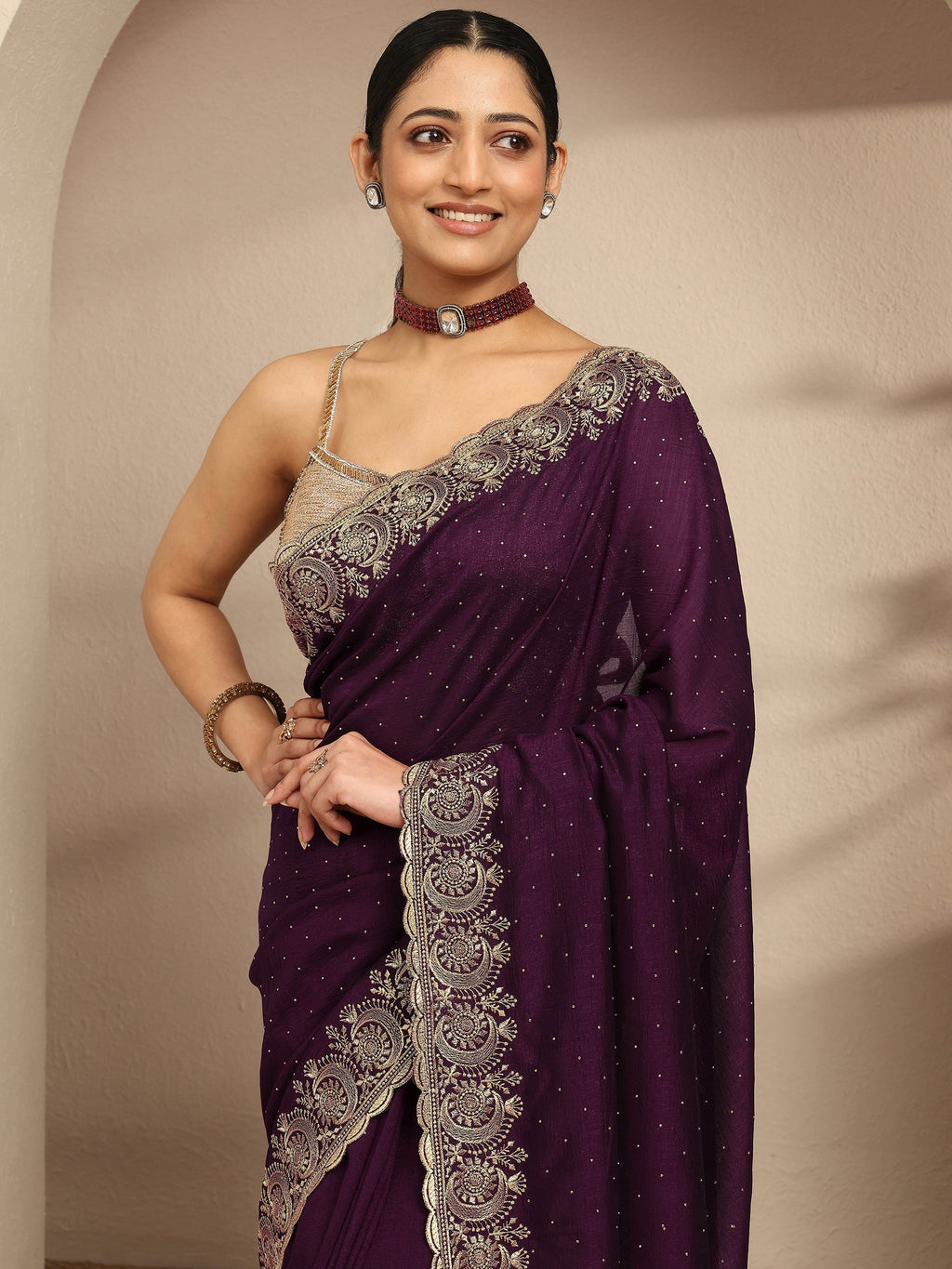 Burgundy Embellished Silk Blend Saree With Unstitched Blouse Piece