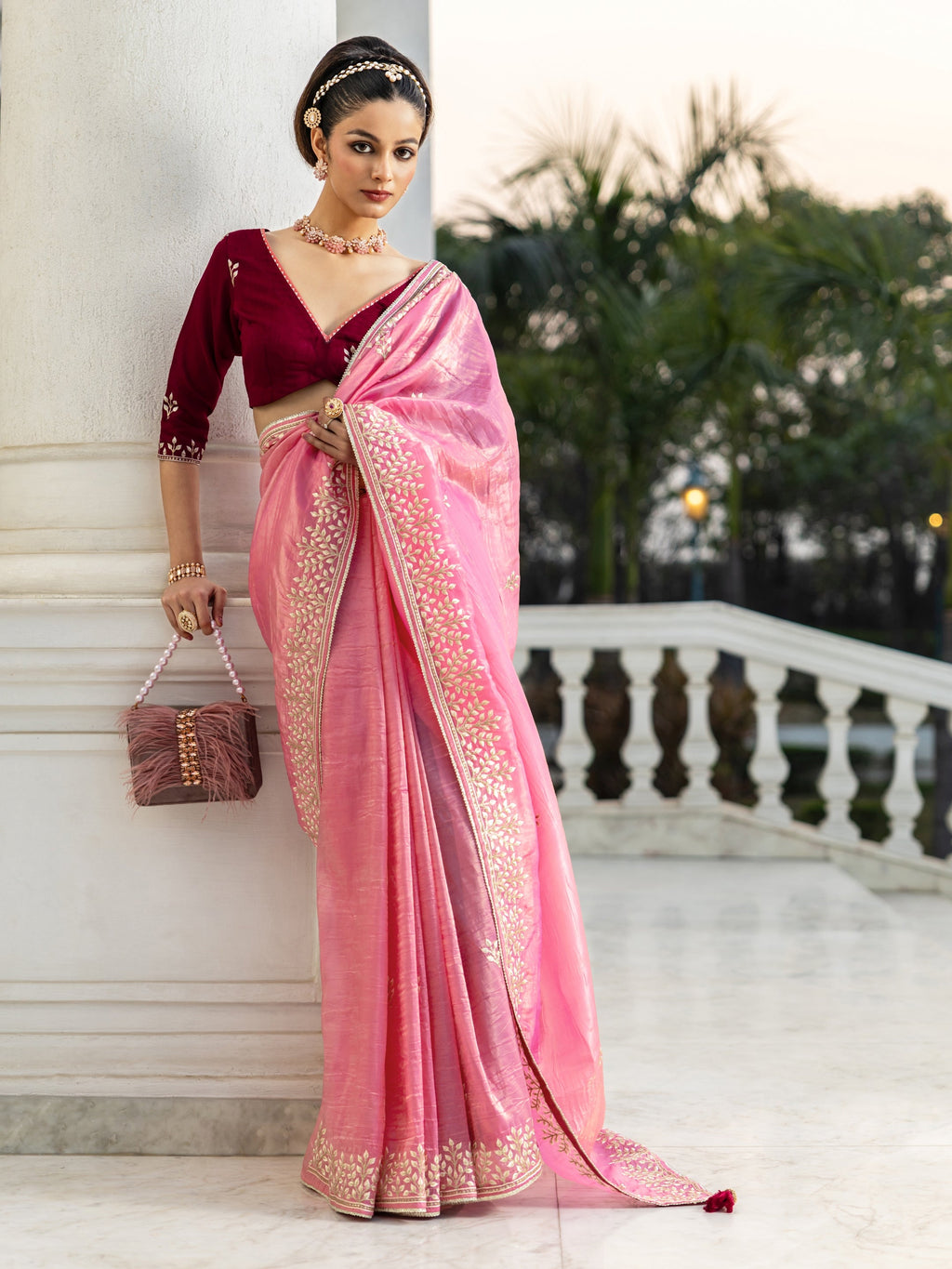 Pink Embroidered Organza Saree With Unstitched Blouse Piece