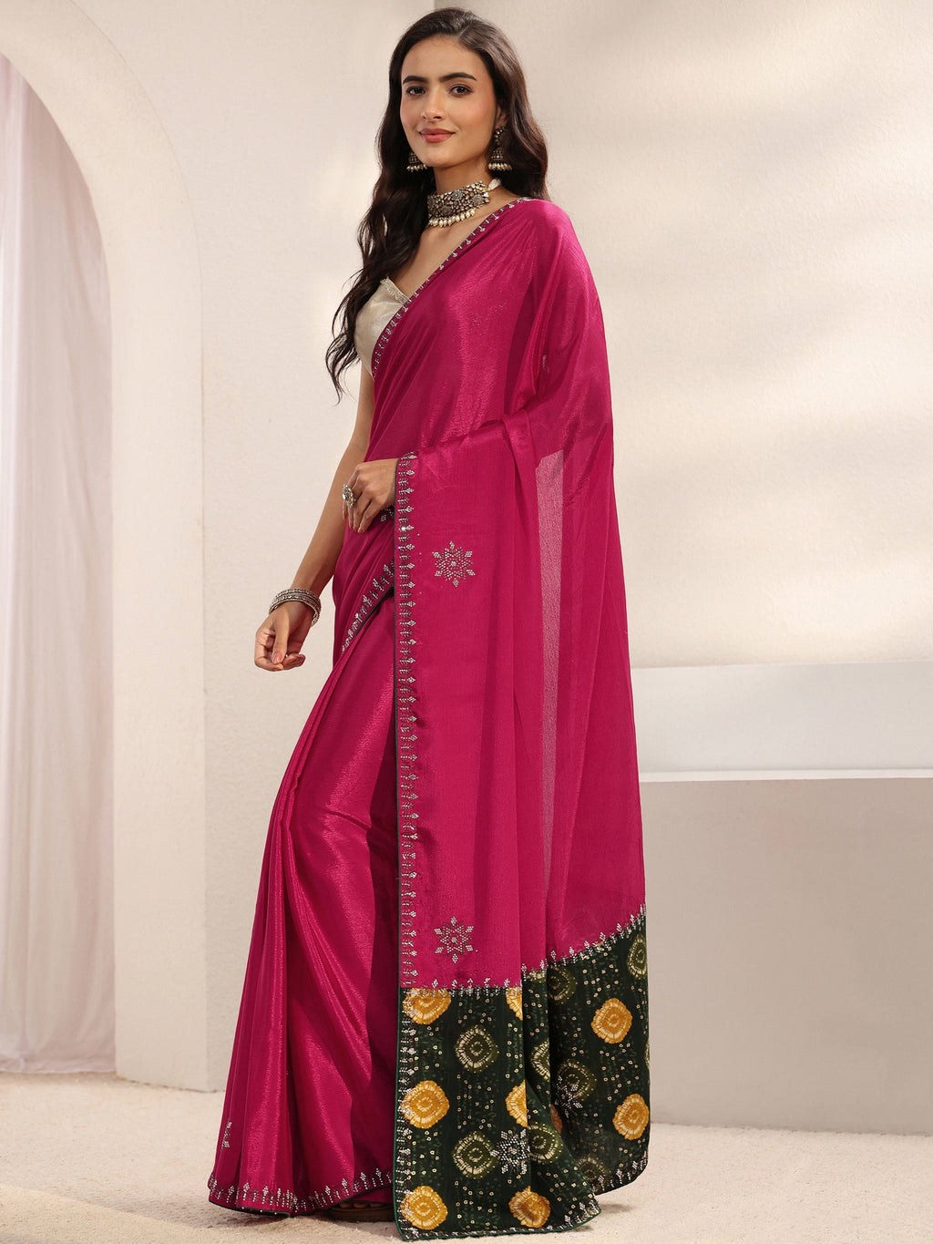 Pink Embellished Border Chinon Saree With Unstitched Blouse Piece