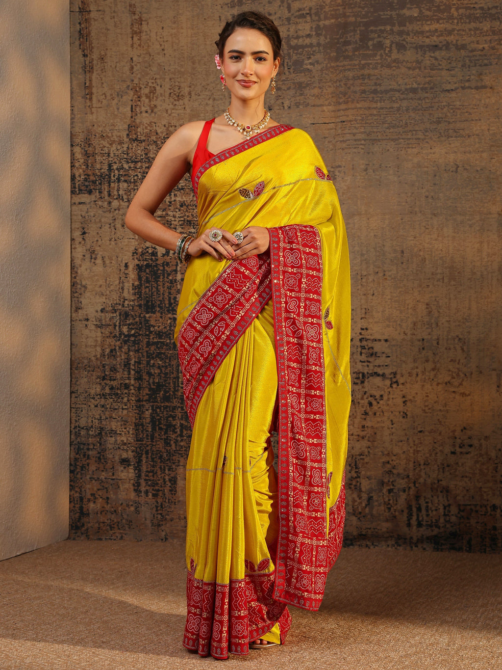 Mustard Bandhani Embellished Silk Blend Saree With Unstitched Blouse Piece