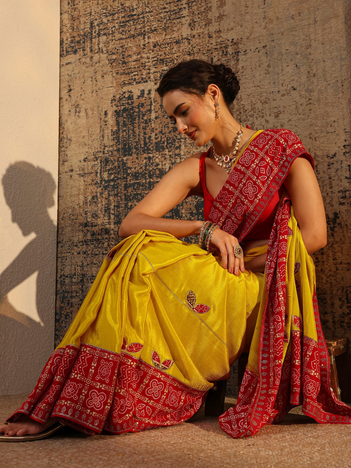 Mustard Bandhani Embellished Silk Blend Saree With Unstitched Blouse Piece