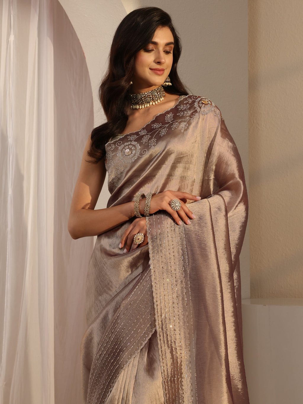 Mauve Embellished Chiffon Saree With Unstitched Blouse Piece