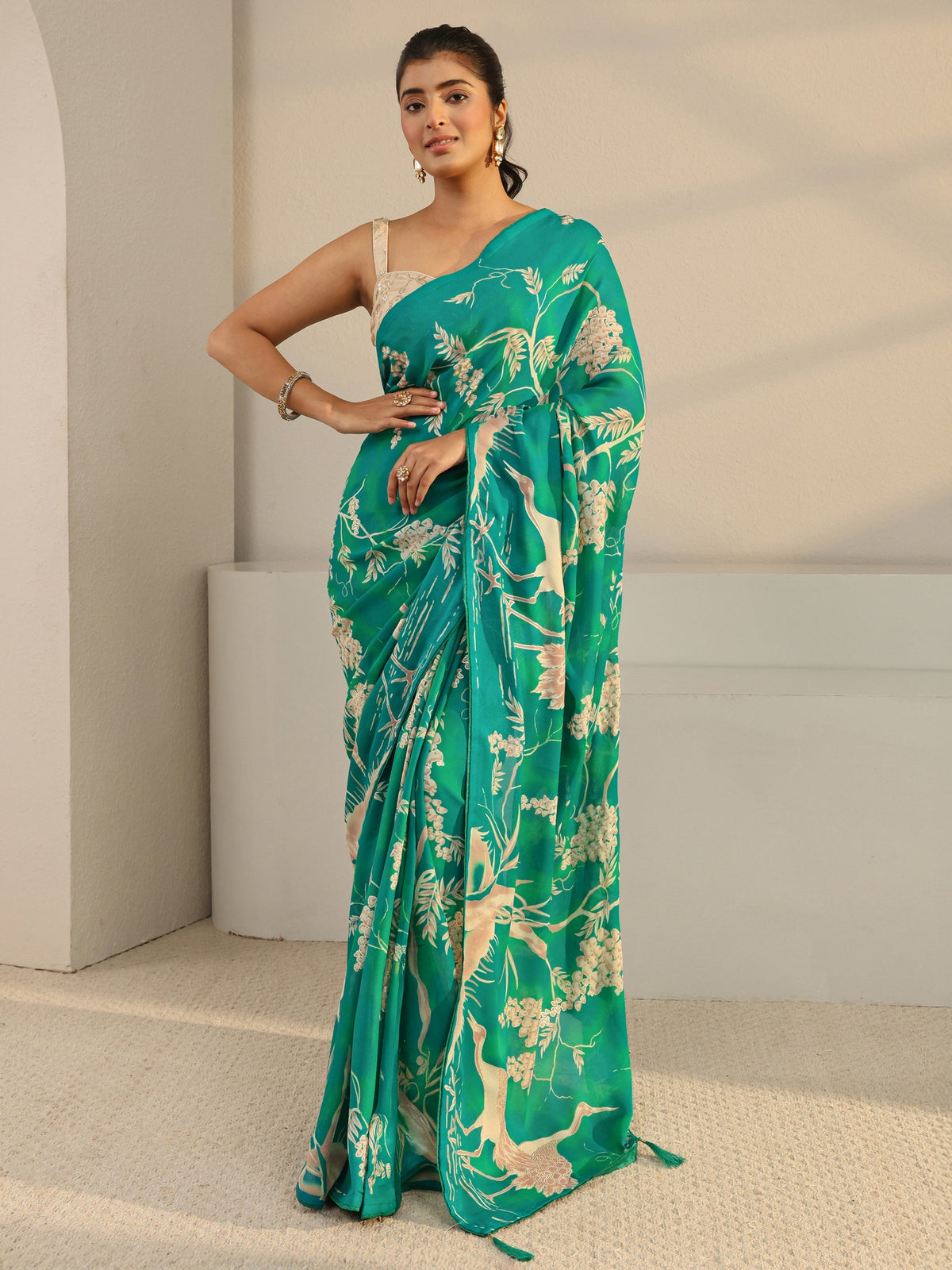 Green Floral Printed Georgette Tassel Saree With Unstitched Blouse Piece