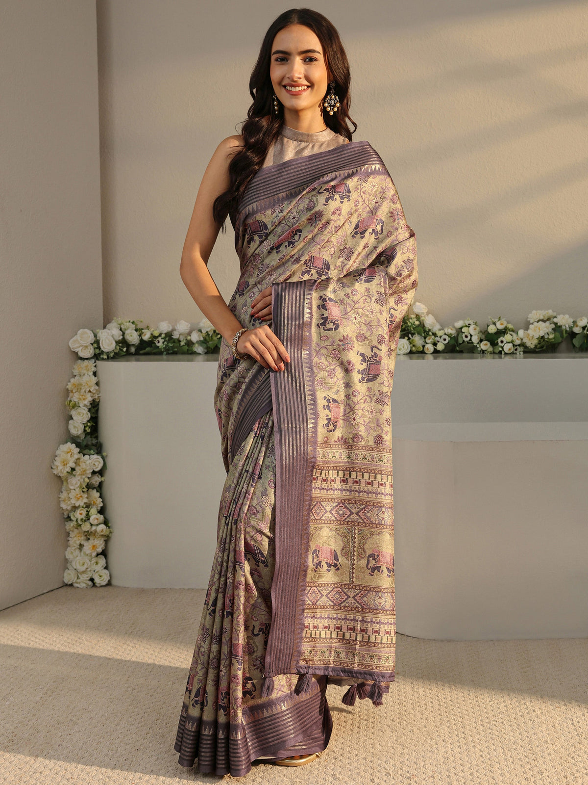 Green Ethnic Printed Silk Blend Saree With Unstitched Blouse Piece