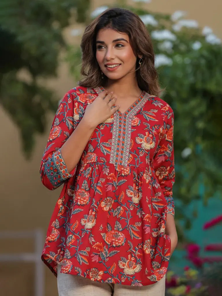Women Red Floral Printed Pure Cotton A-line Kurti