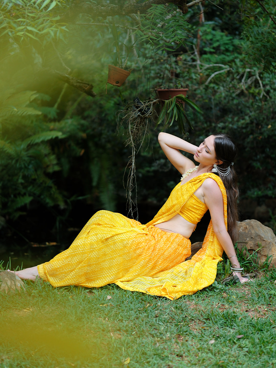 Mustard Bandhani Printed Chiffon Saree With Unstitched Blouse Piece