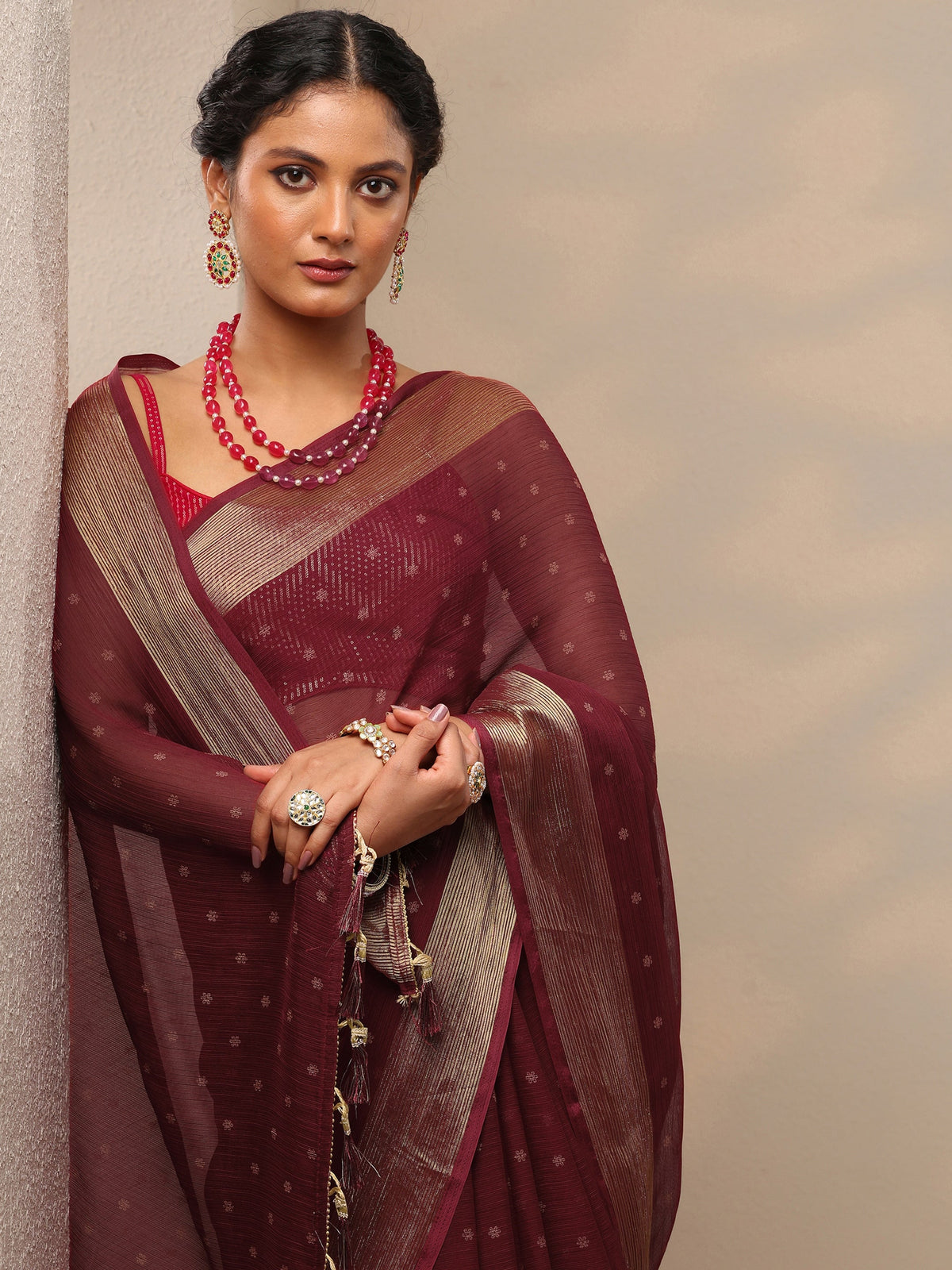 Wine Printed Chiffon Saree With Unstitched Blouse Piece