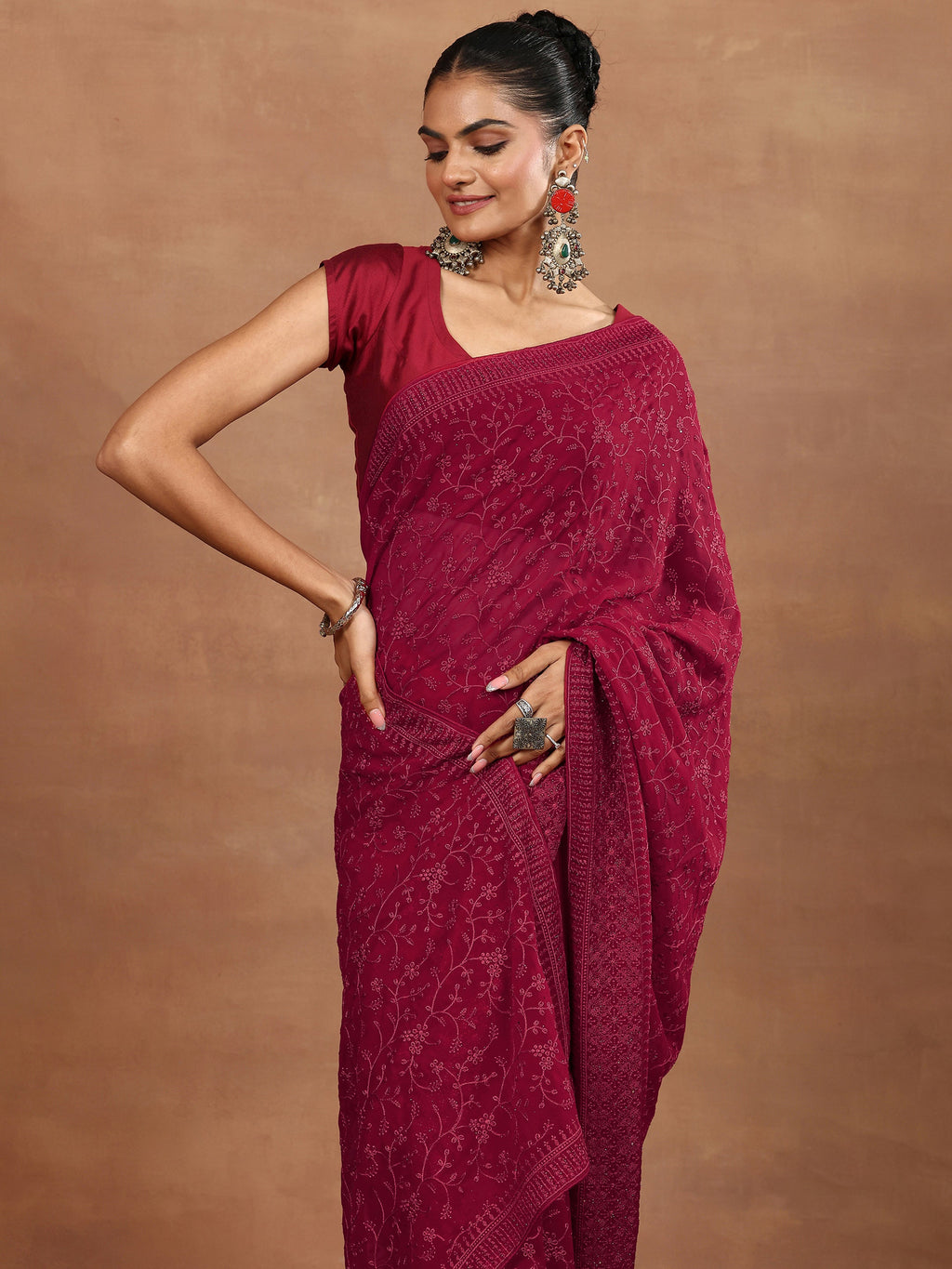 Red Embroidered Georgette Sarees With Unstitched Blouse Piece