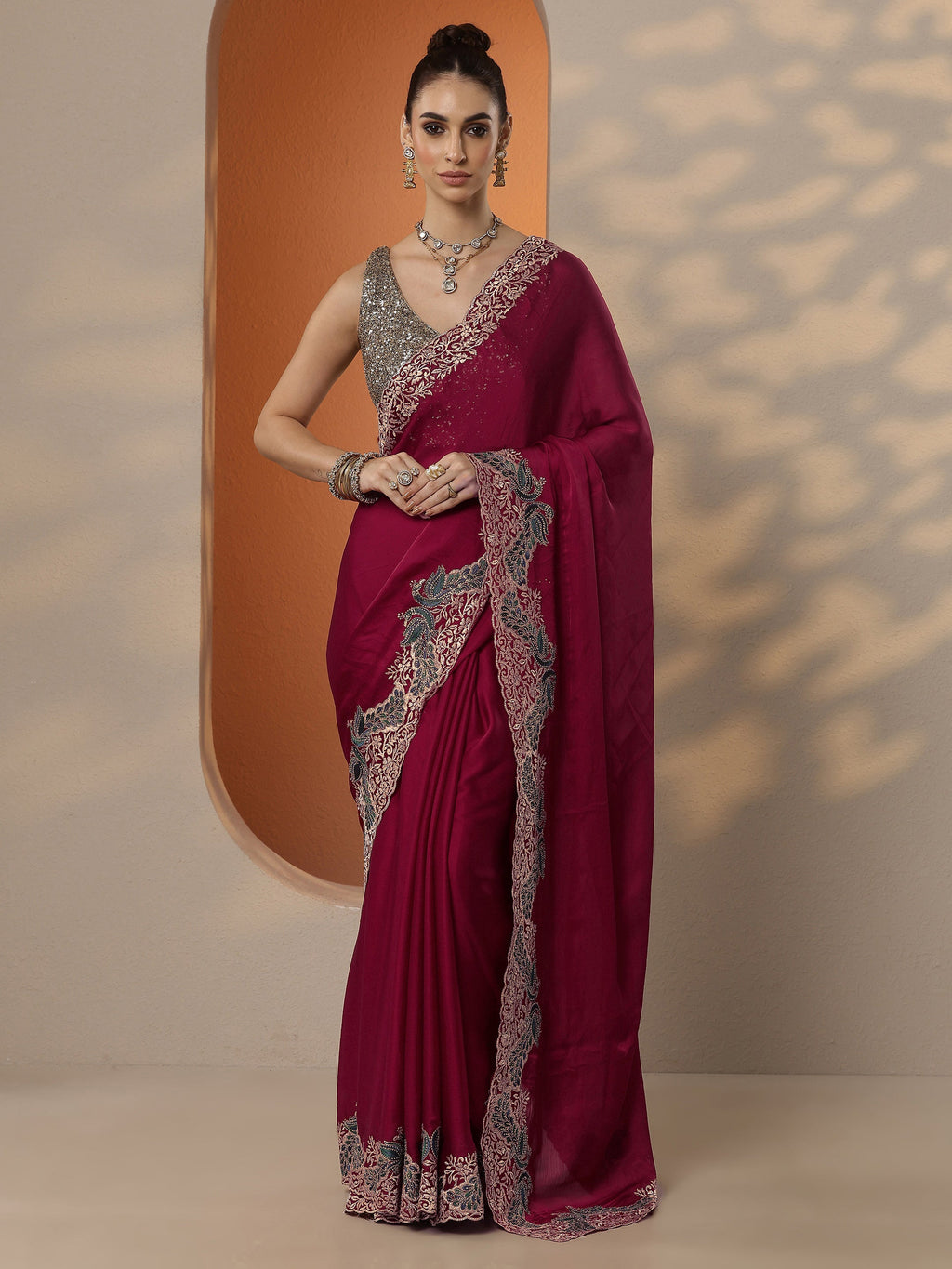 Red Solid Chiffon Saree With Unstitched Blouse Piece