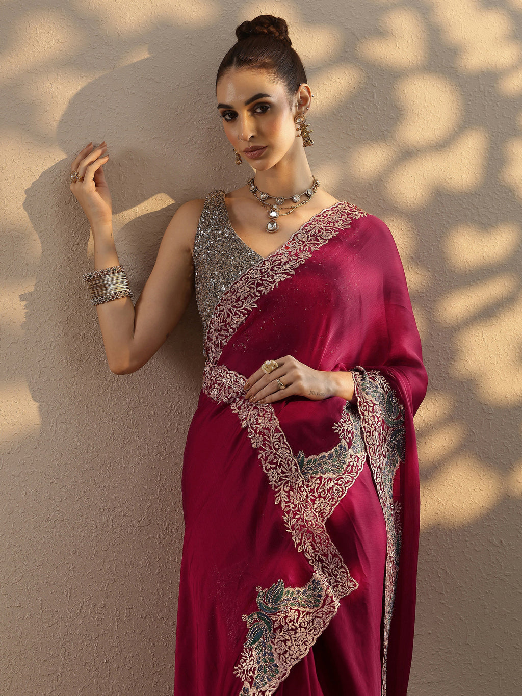 Red Solid Chiffon Saree With Unstitched Blouse Piece