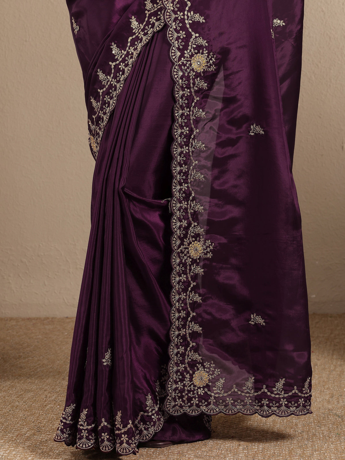 Burgundy Embroidered Silk Blend Saree With Unstitched Blouse Piece