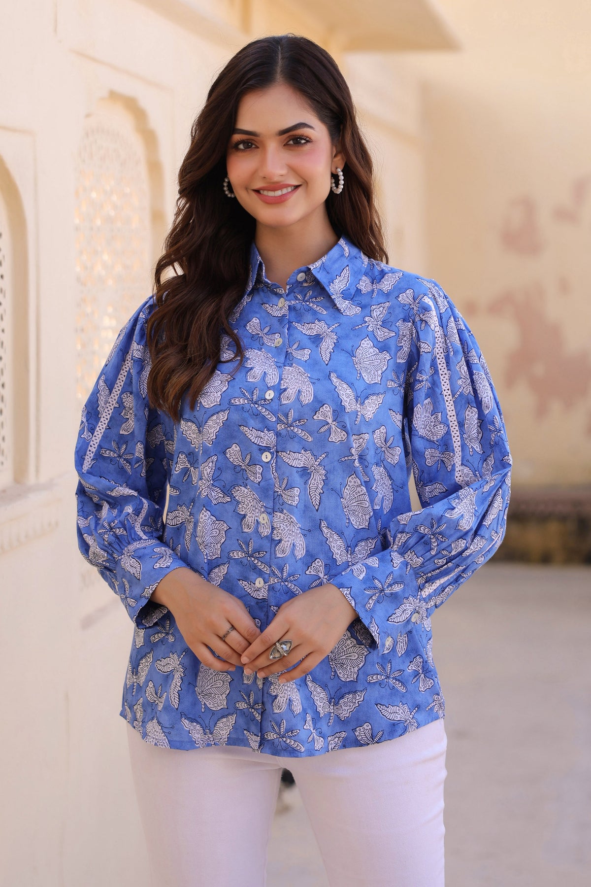 Women Relaxed Floral Printed Casual Shirt