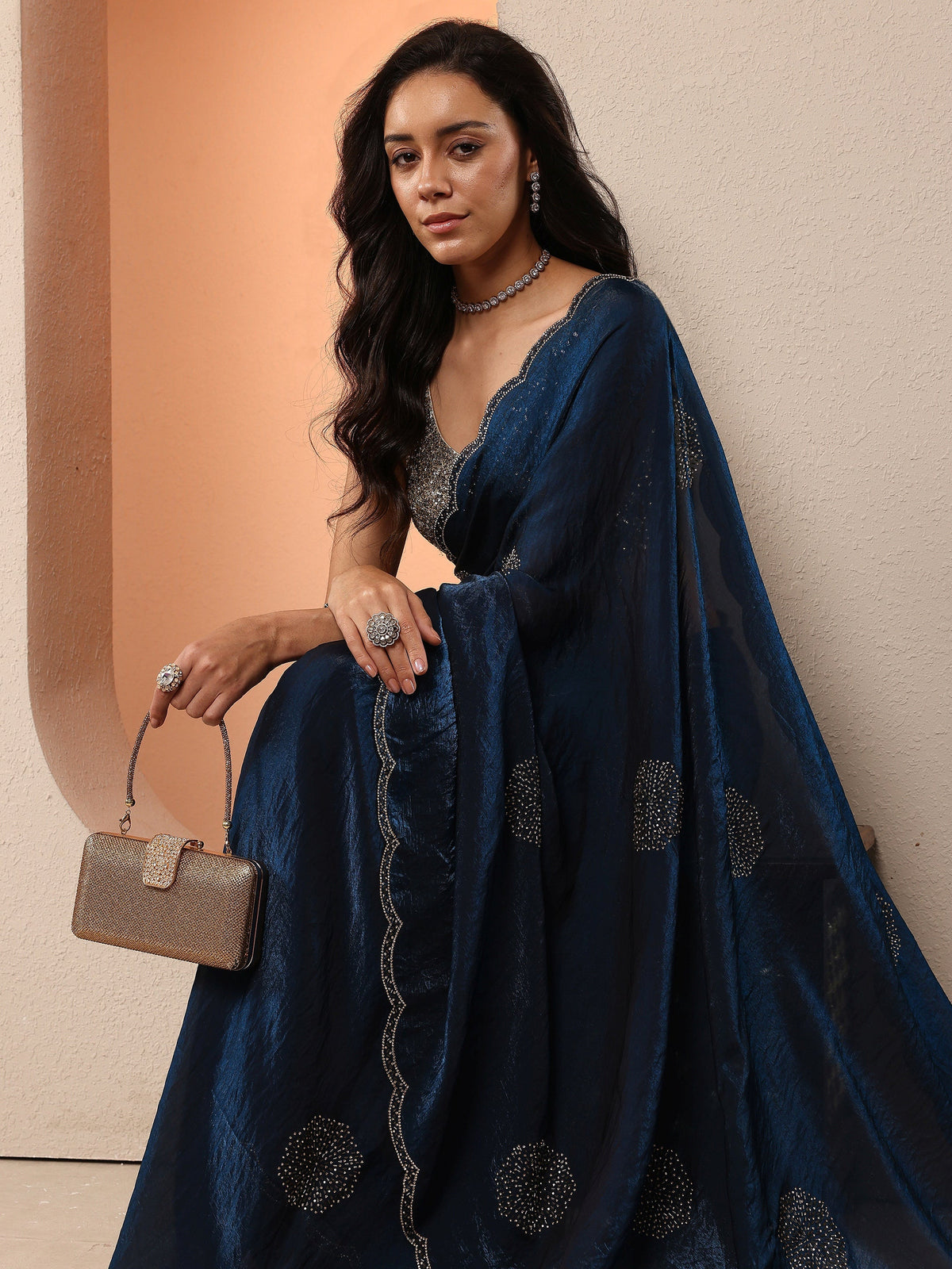 Blue Embellished Organza Saree With Unstitched Blouse Piece
