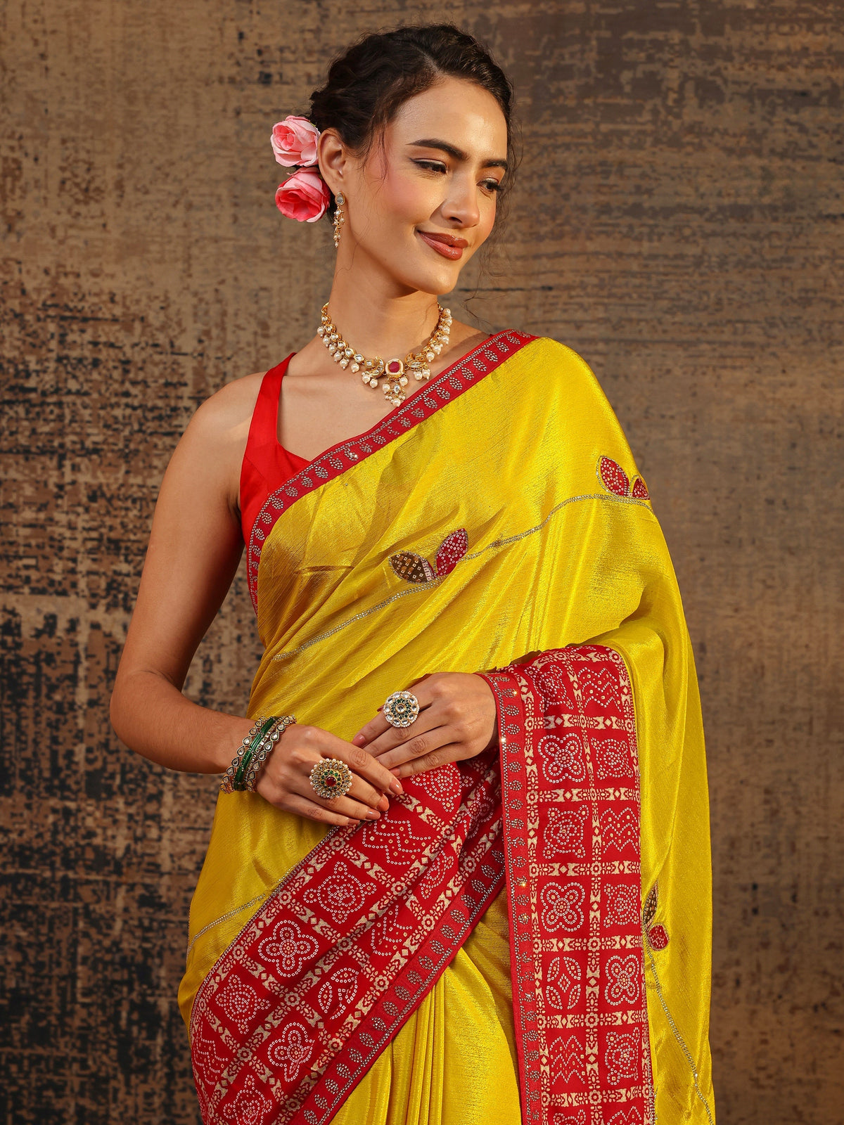 Mustard Bandhani Embellished Silk Blend Saree With Unstitched Blouse Piece