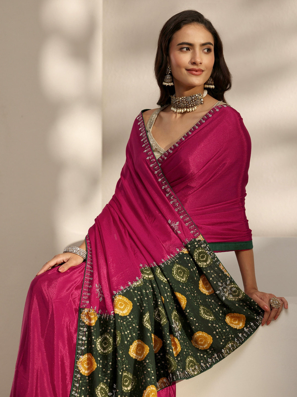 Pink Embellished Border Chinon Saree With Unstitched Blouse Piece