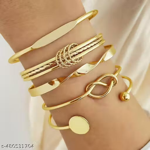 Goldiwala Best Gift For Sister Stackable Set of 4 Bracelet Combo With Gold-Plated For Women & Girls (Copy)