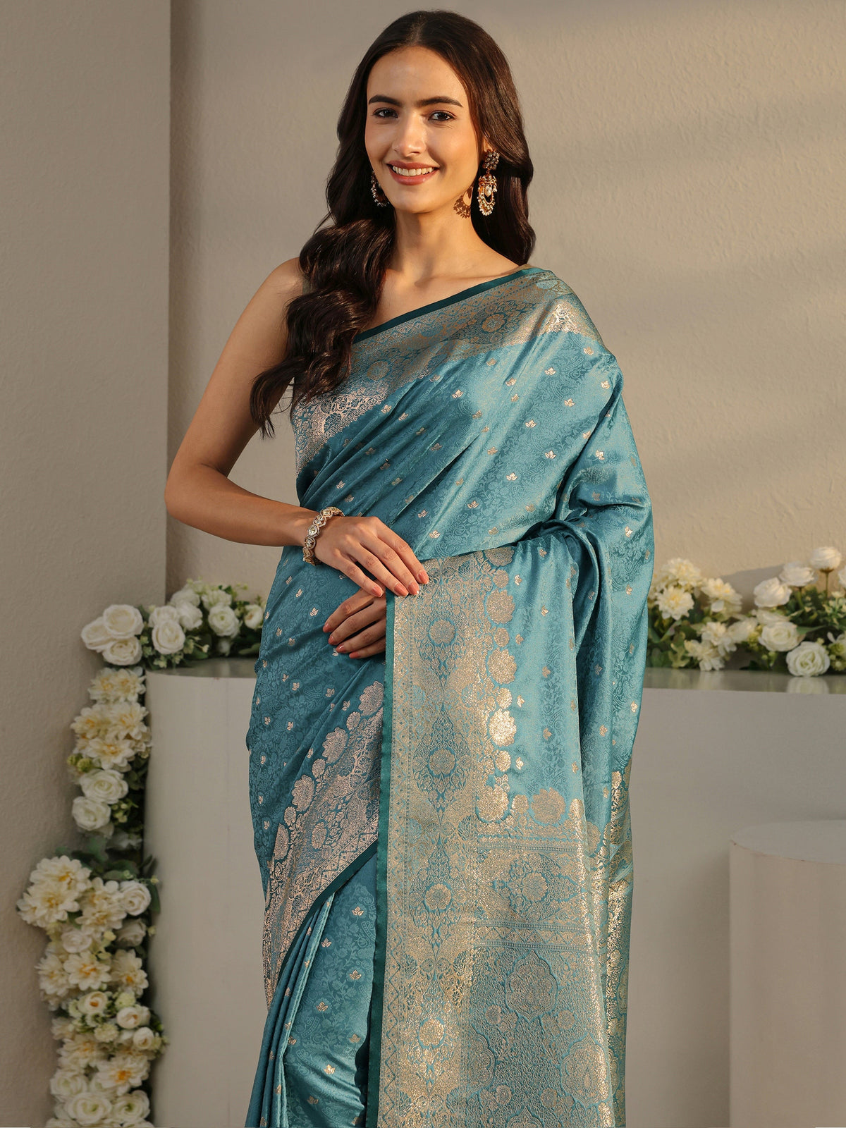 Teal Floral Woven Design Silk Blend Saree With Unstitched Blouse Piece